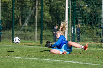 Bild 71 - B-Juniorinnen Hamburger SV - FC Neubrandenburg 04 : Ergebnis: 3:1